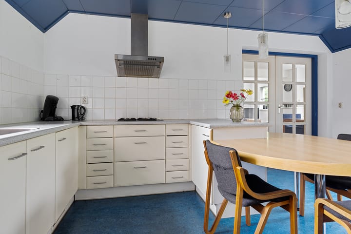 Photo 12 of J. Buiskoolweg 16