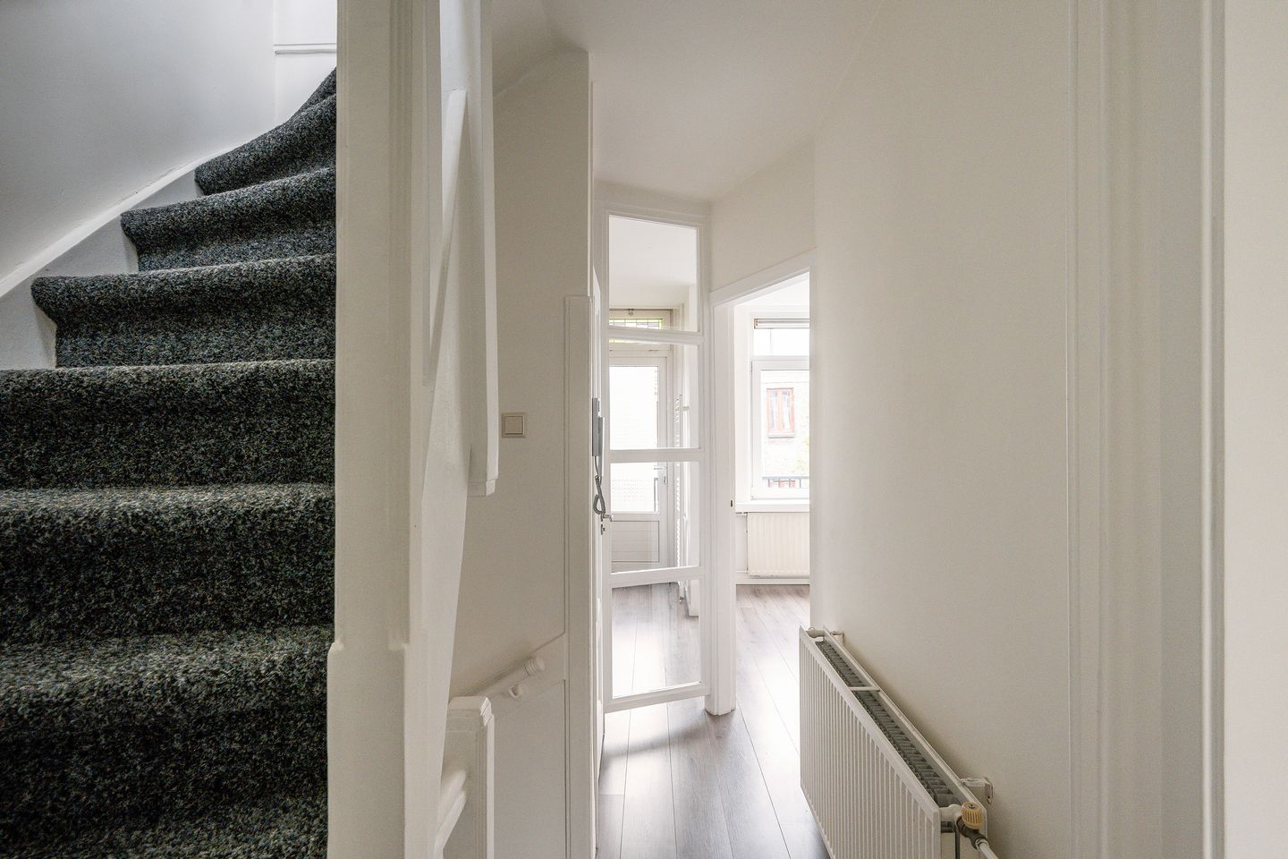 Foto 10 van Da Costastraat 33-A