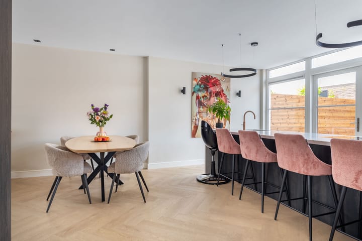 Photo 9 of Taxusstraat 16