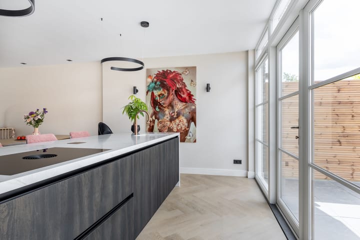 Photo 12 of Taxusstraat 16