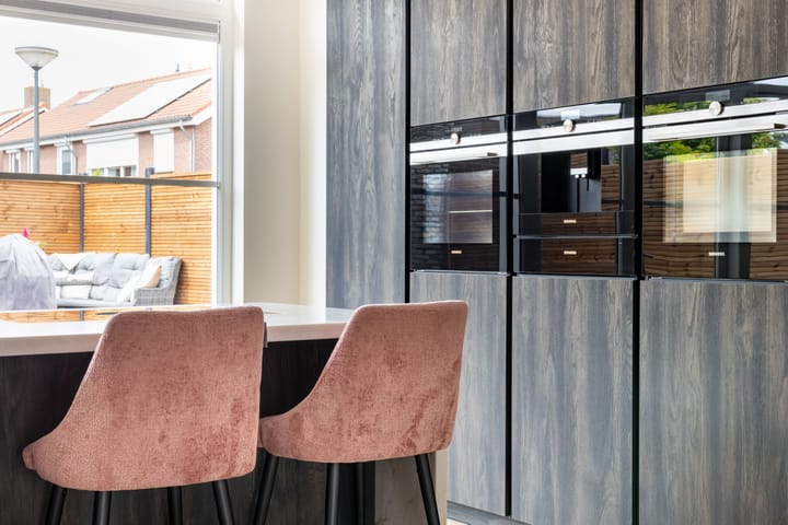 Photo 14 of Taxusstraat 16