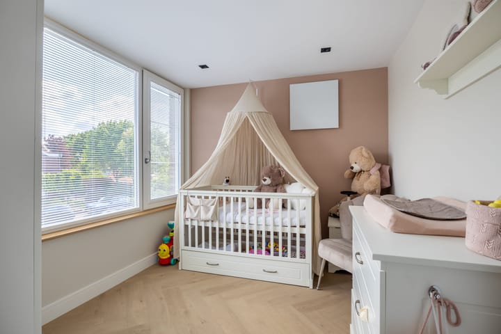 Photo 20 of Taxusstraat 16