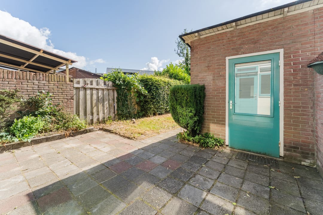 Photo 22 of Bernhardstraat 21