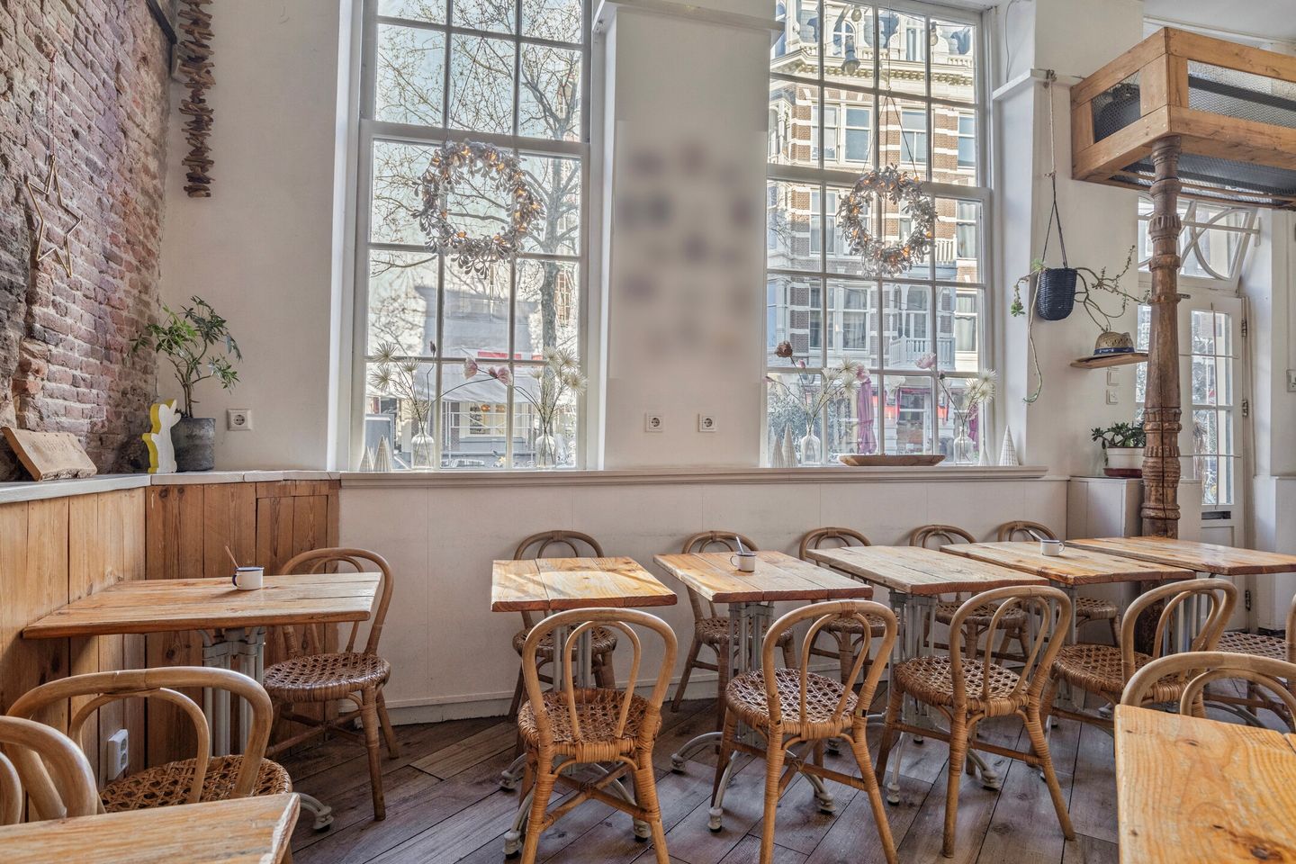 Bekijk foto 3 van Spuistraat 127