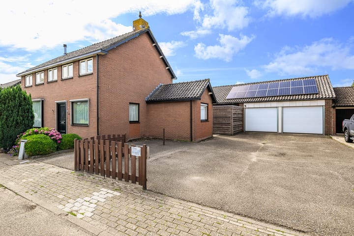 Foto 1 van Zuideinde 209