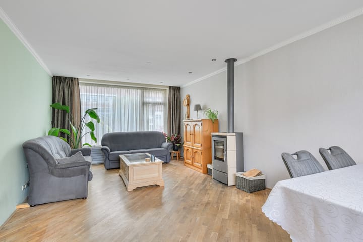 Foto 7 van Zuideinde 209