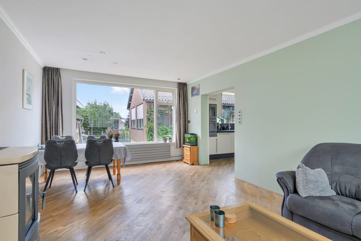 Foto 9 van Zuideinde 209