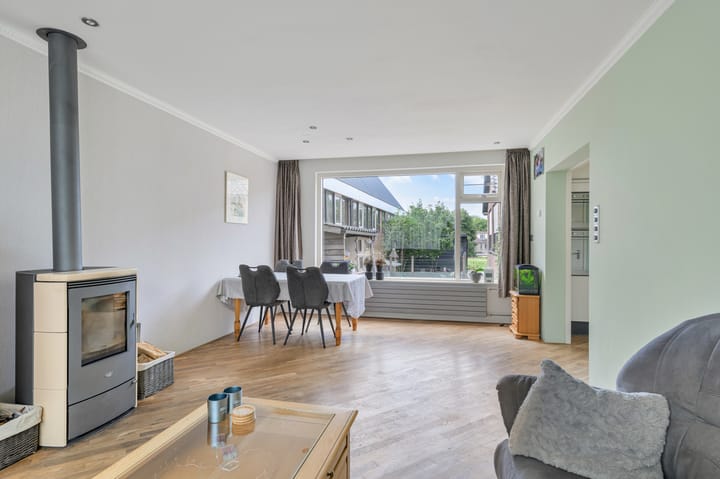 Foto 10 van Zuideinde 209