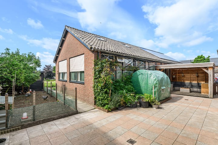 Foto 34 van Zuideinde 209