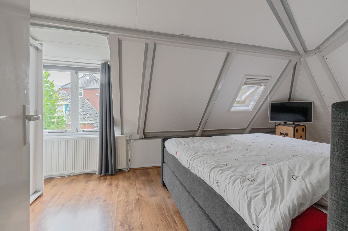 Foto 19 van Eerste Spoorstraat 39