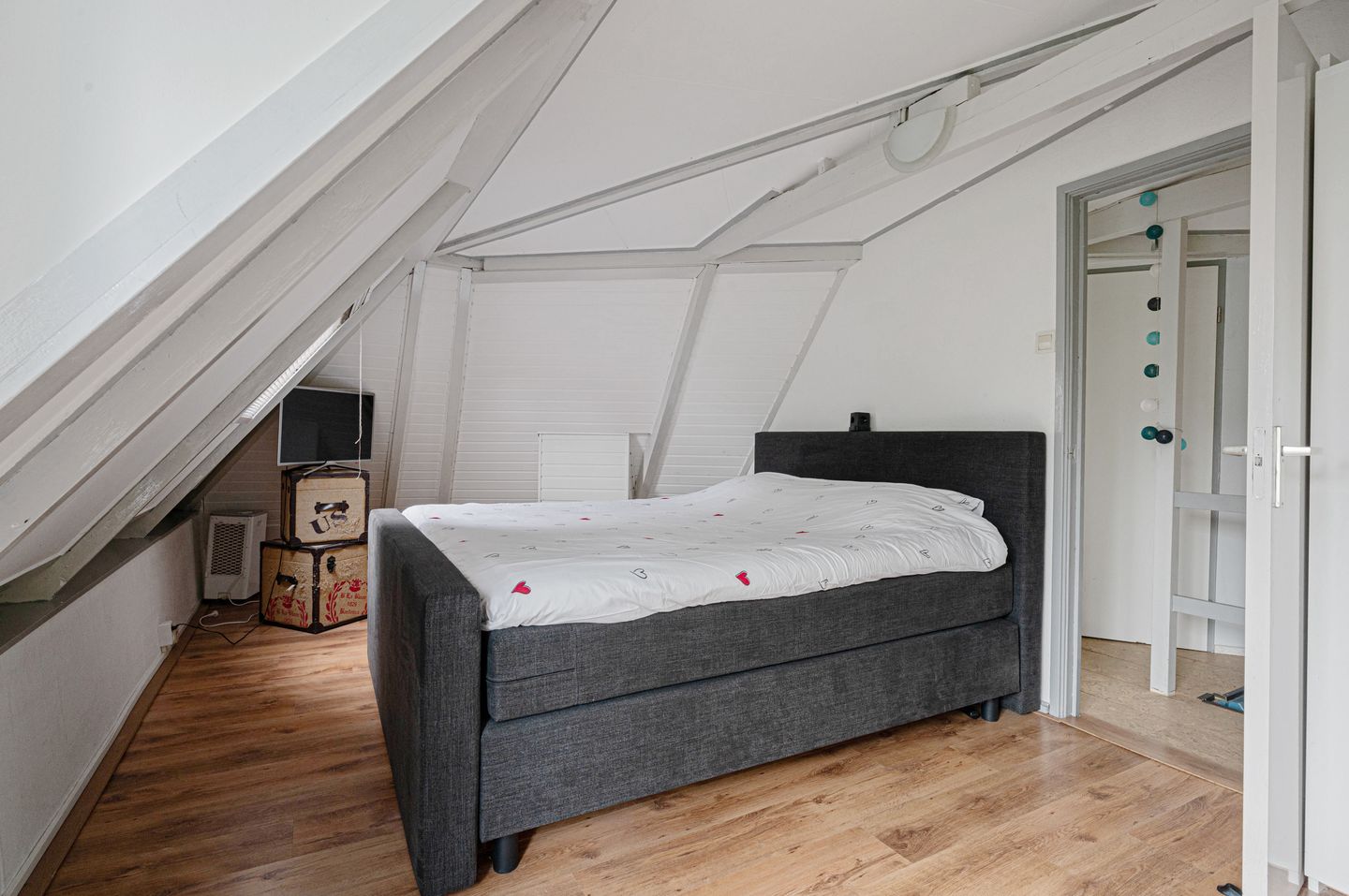 Foto 20 van Eerste Spoorstraat 39