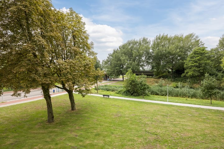 Foto 24 van Zernikelaan 726