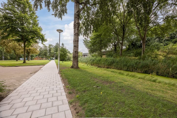 Foto 33 van Zernikelaan 726