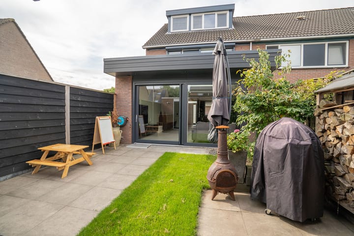 Foto 33 van Runenberghoek 44