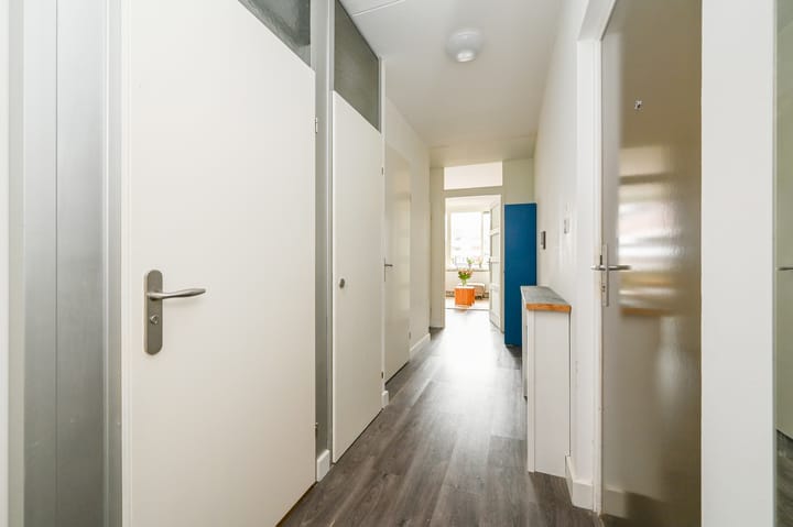 Foto 17 van Marshallplein 65