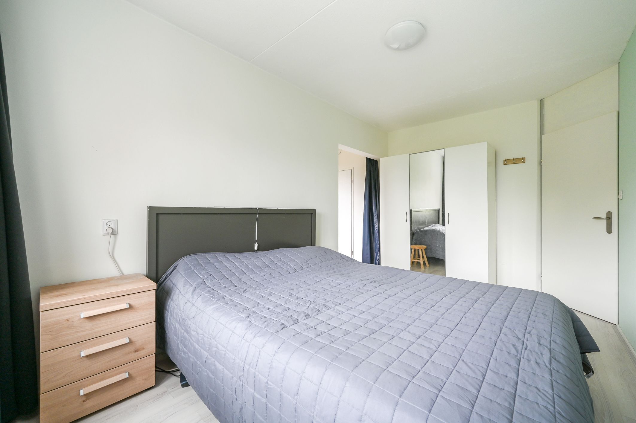 Foto 30 van Marshallplein 65