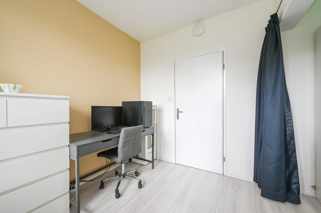 Foto 32 van Marshallplein 65