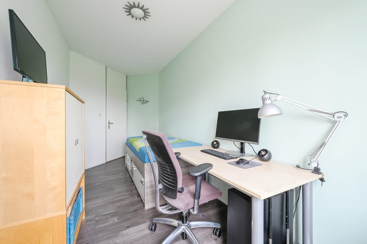 Foto 34 van Marshallplein 65