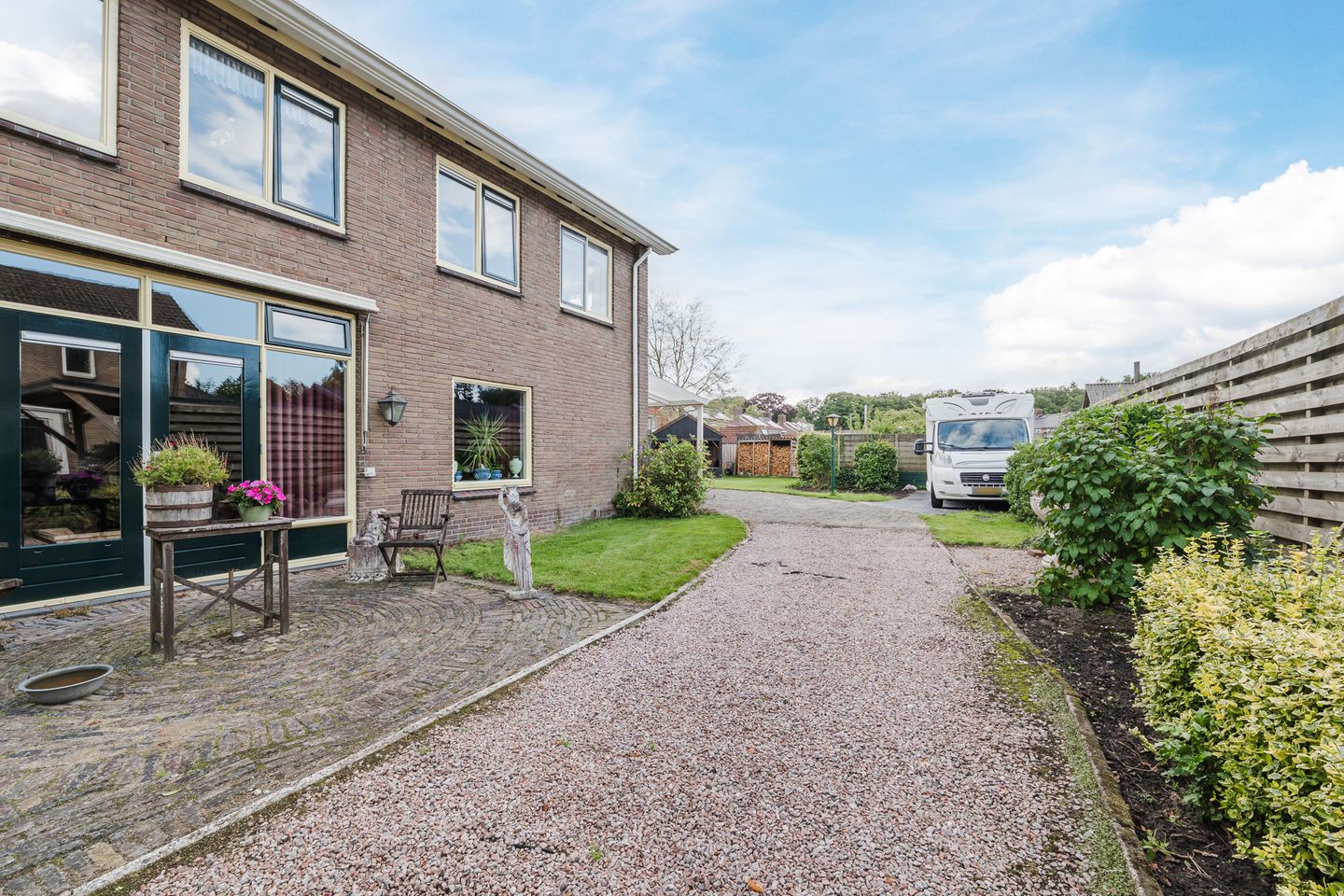 Foto 4 van Elzenlaan 8