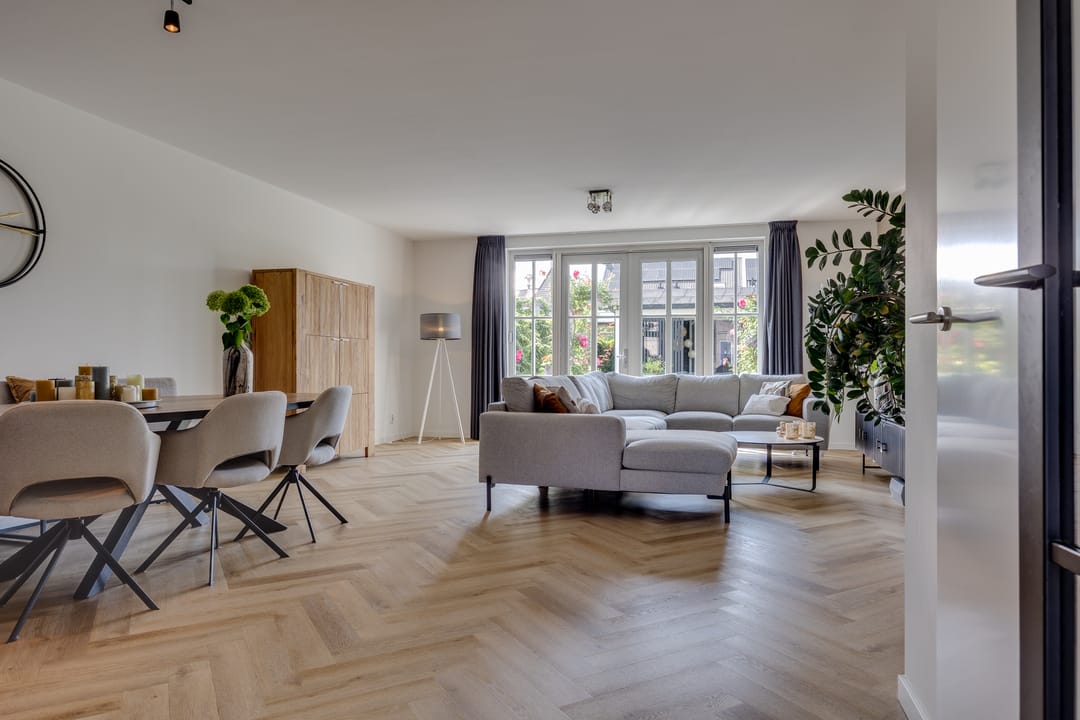 Photo 2 of Haarzichtlaan 41