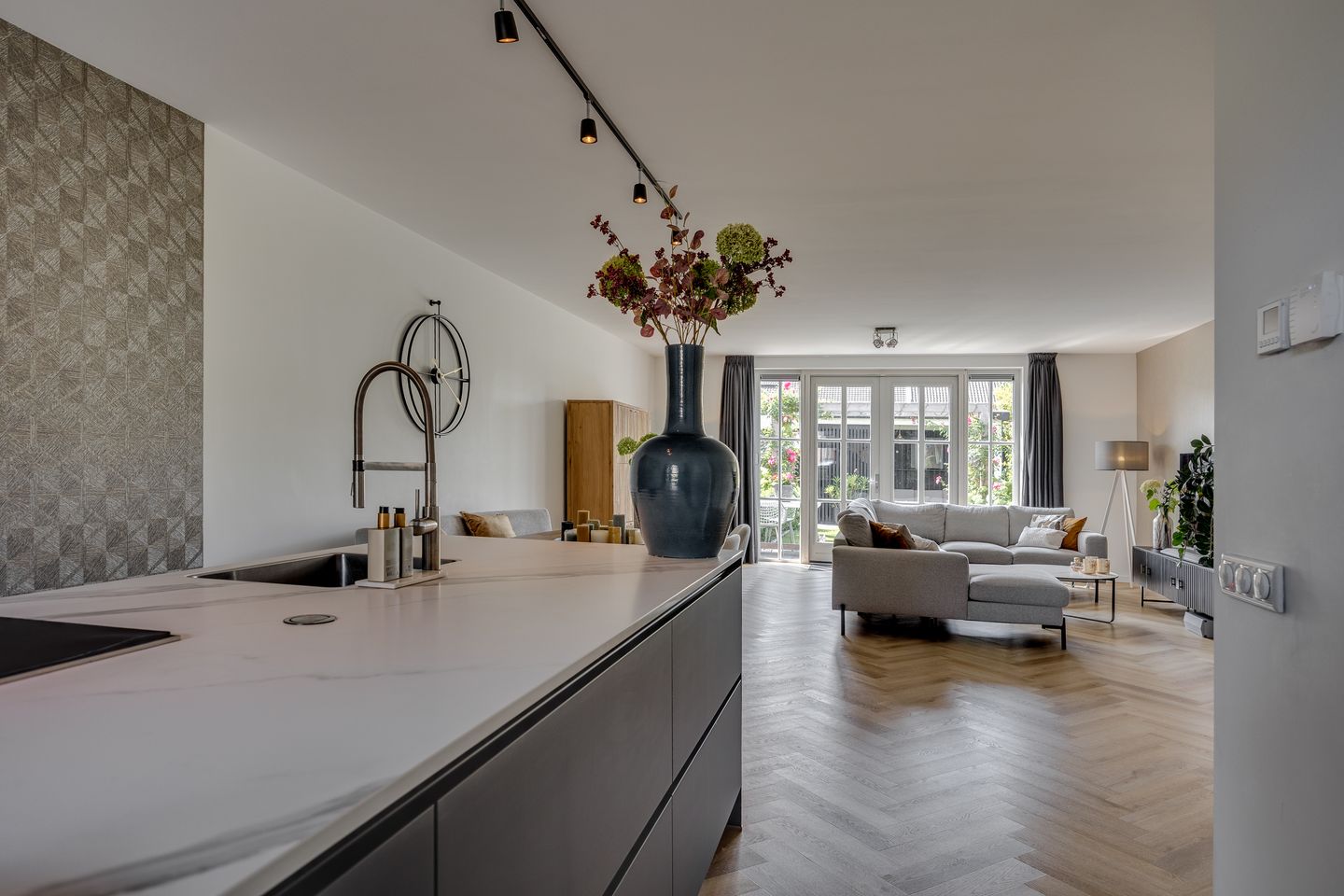 Photo 19 of Haarzichtlaan 41