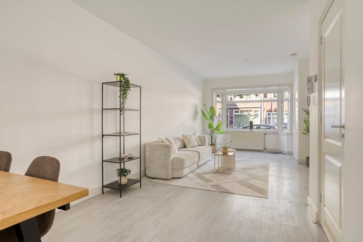 Photo 2 of Hasebroekstraat 5