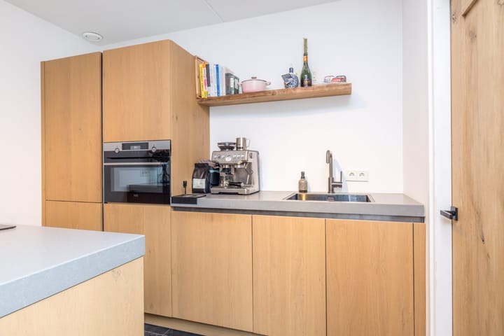 Foto 15 van Marsstraat 11