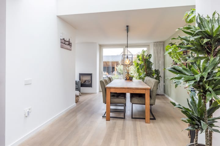 Foto 19 van Marsstraat 11