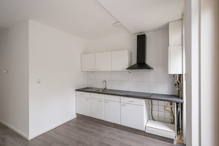 Foto 7 van Da Costastraat 33-B