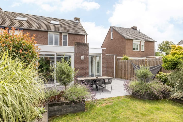 Foto 29 van Marsstraat 11