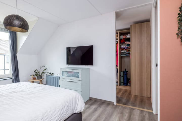 Foto 41 van Marsstraat 11