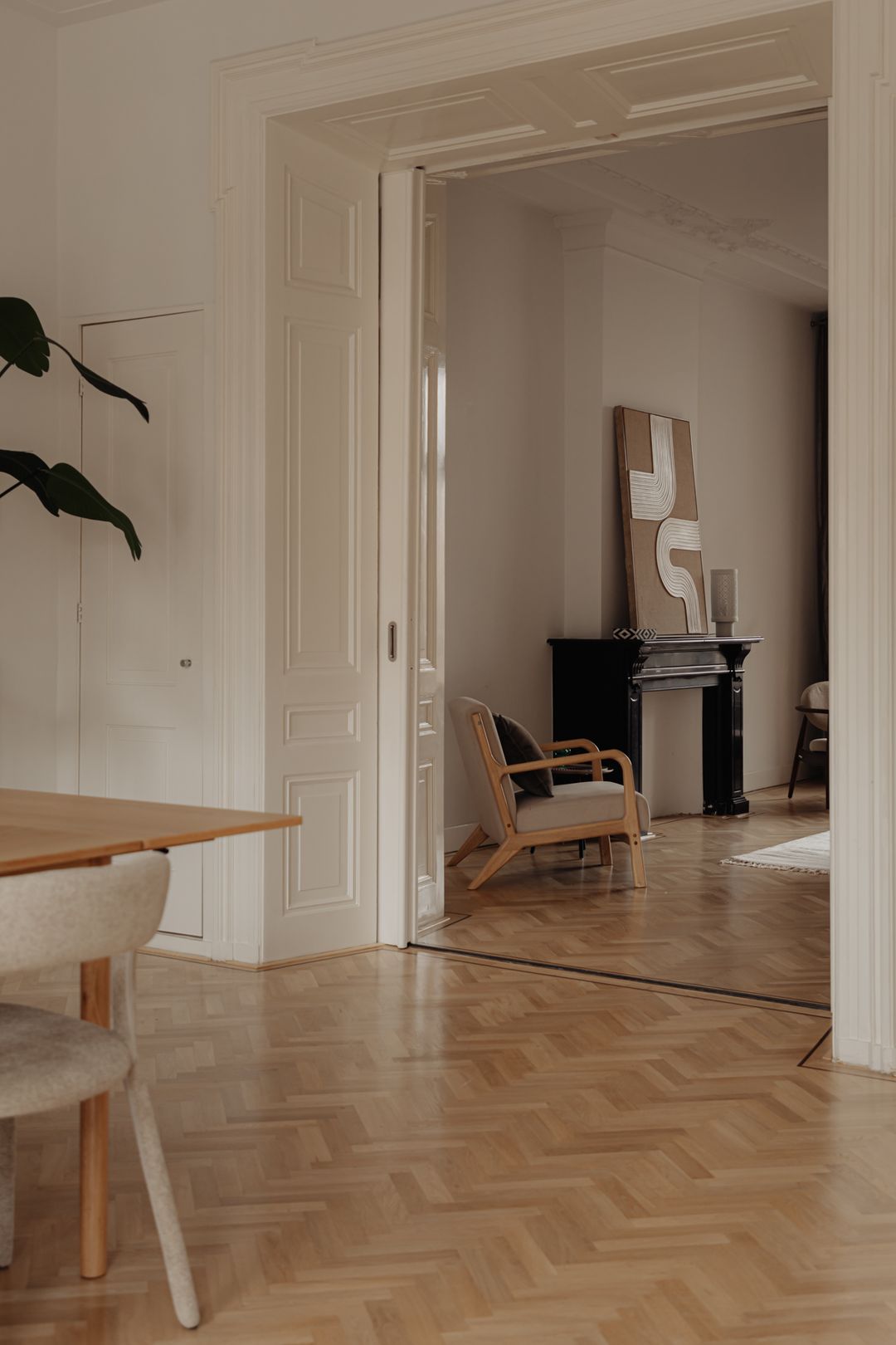 Photo 11 of Van Baerlestraat 142-2