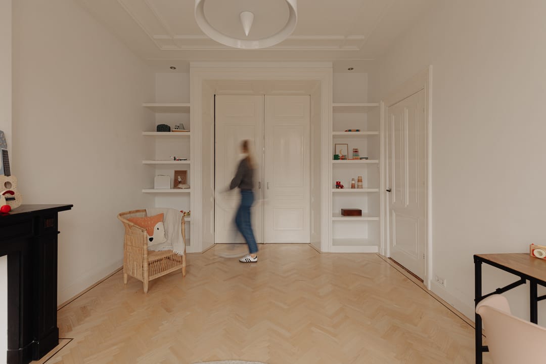 Photo 23 of Van Baerlestraat 142-2