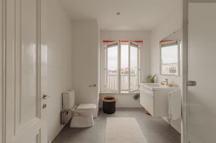 Foto 41 van Van Baerlestraat 142-2