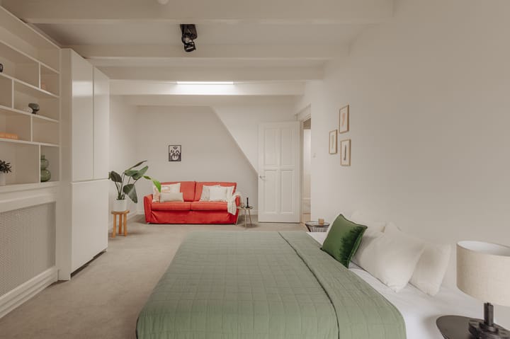 Foto 46 van Van Baerlestraat 142-2