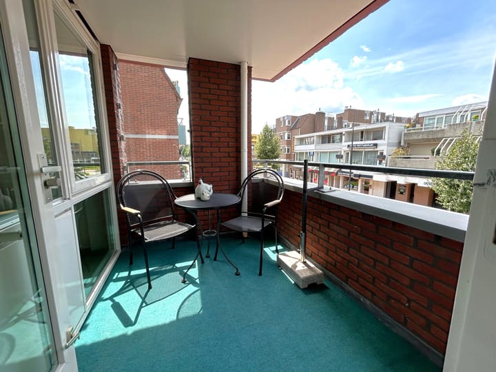 Foto 8 van Molenstraat 105