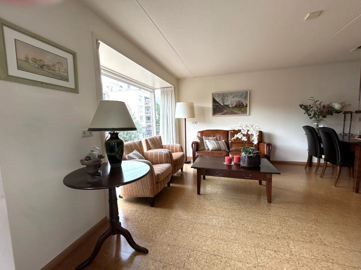 Foto 10 van Molenstraat 105