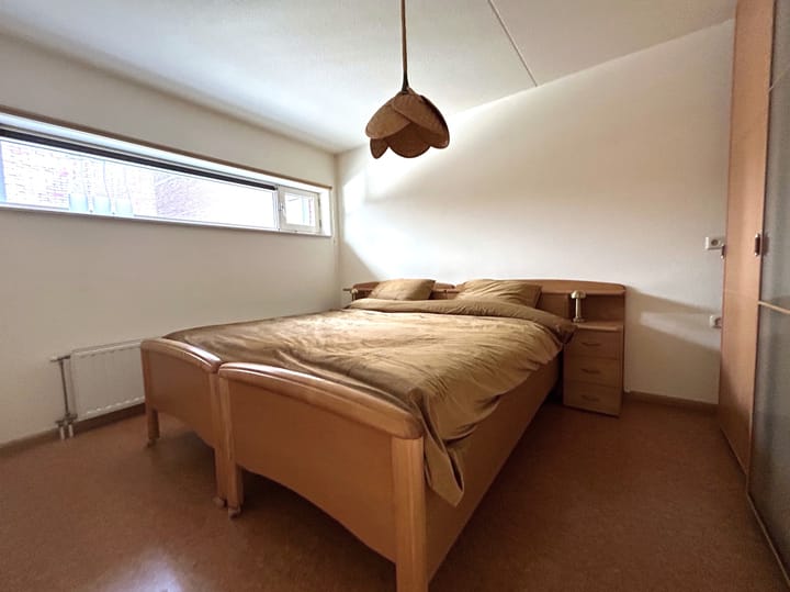 Foto 15 van Molenstraat 105