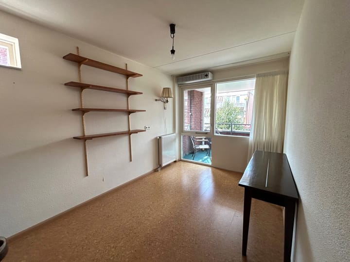 Foto 16 van Molenstraat 105