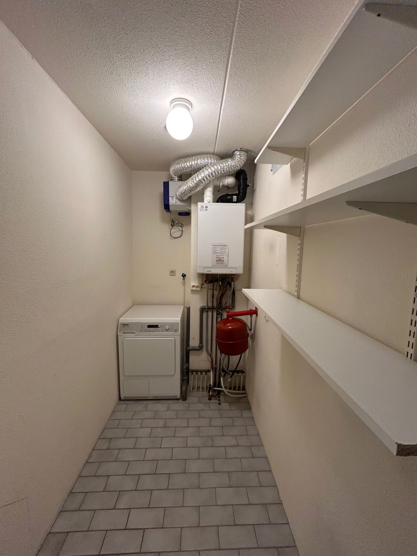 Foto 19 van Molenstraat 105