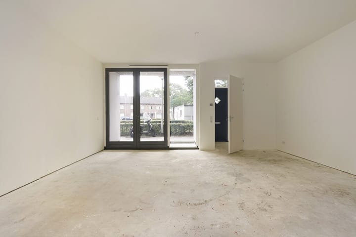 Photo 4 of Bernardusplein 33