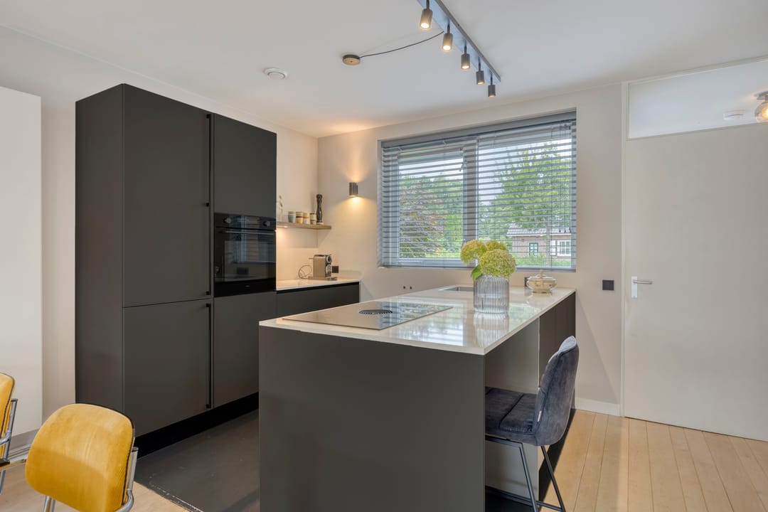 Foto 8 van Elzenweg 8