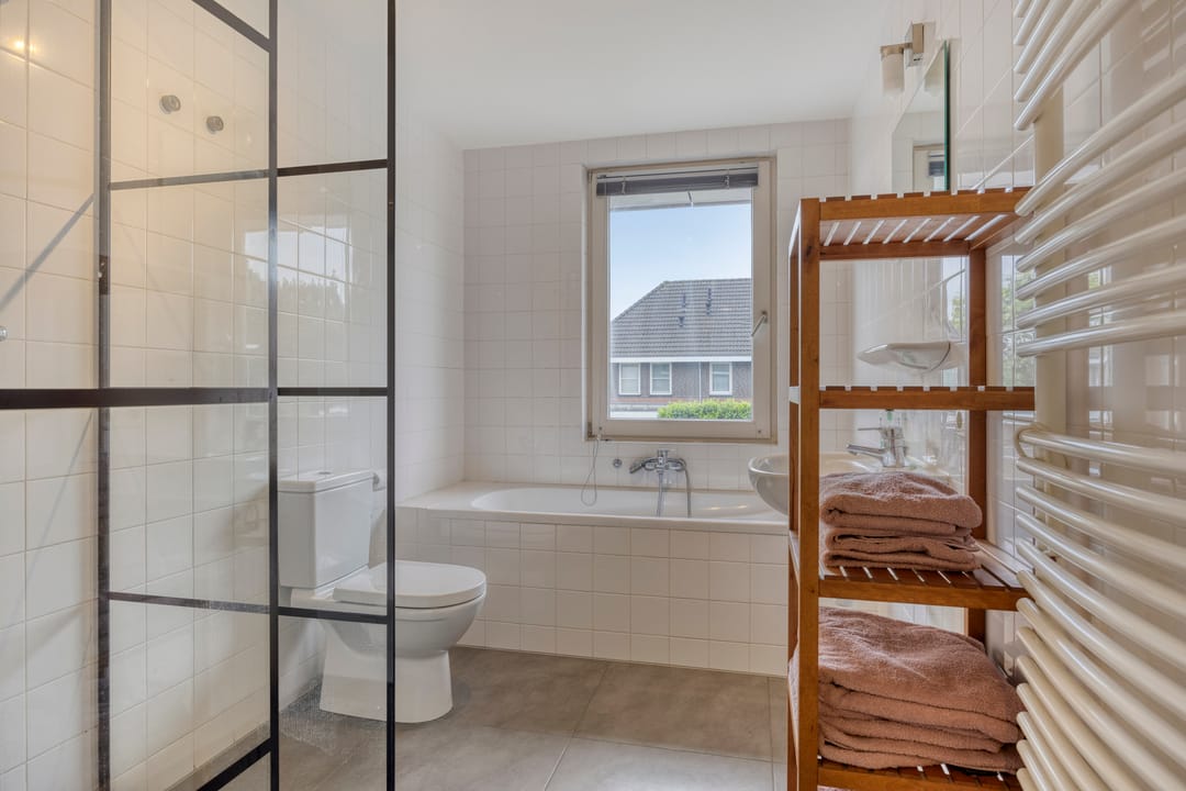 Foto 23 van Elzenweg 8