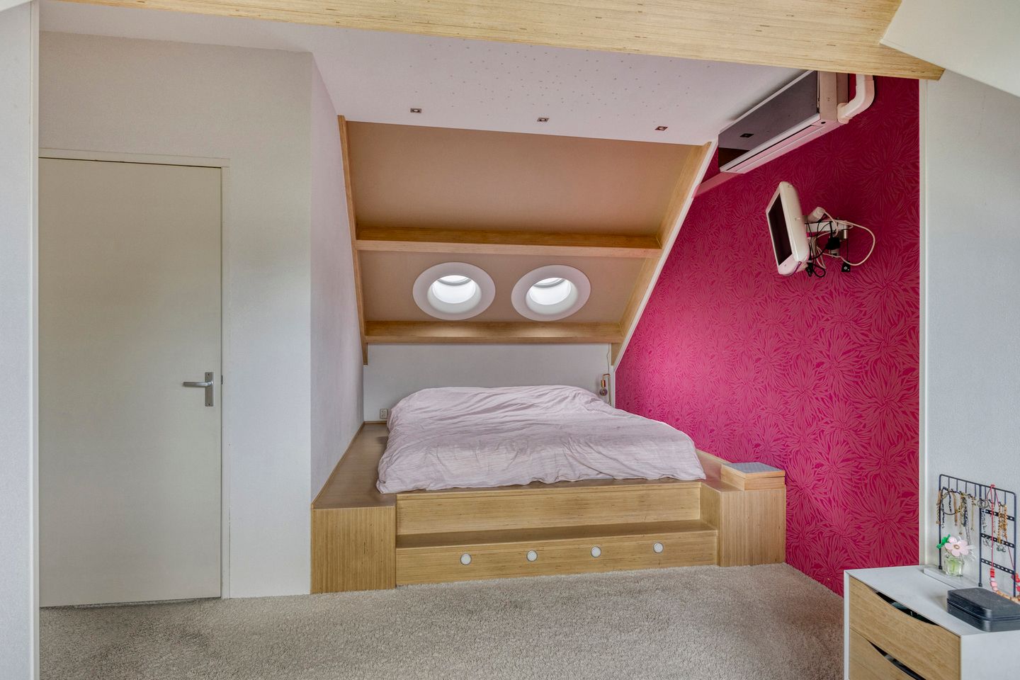 Foto 25 van Elzenweg 8