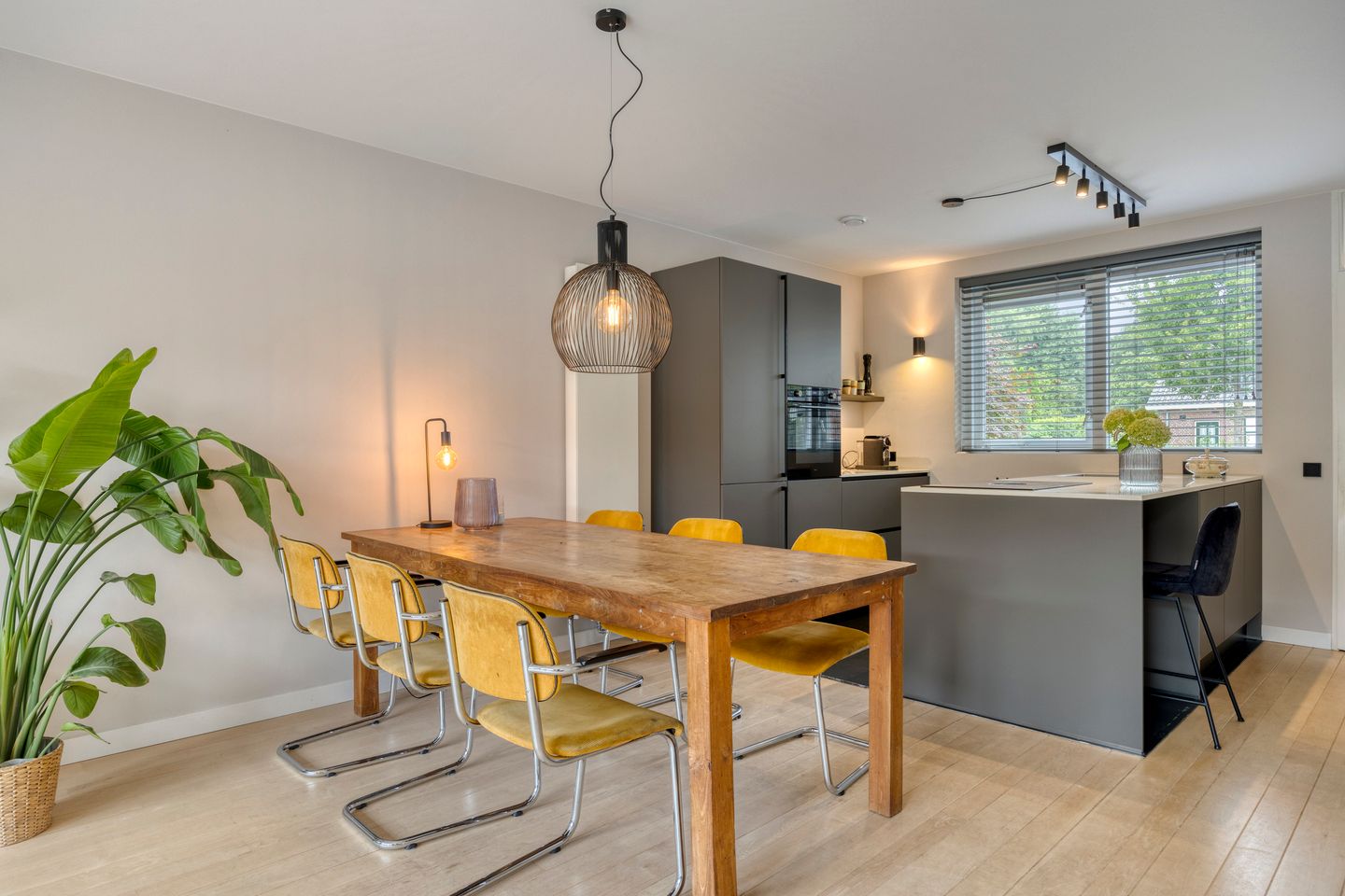 Foto 14 van Elzenweg 8