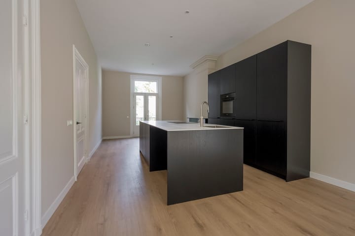 Foto 5 van Stadsring 51-A