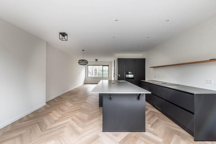 Foto 10 van Trompstraat 95