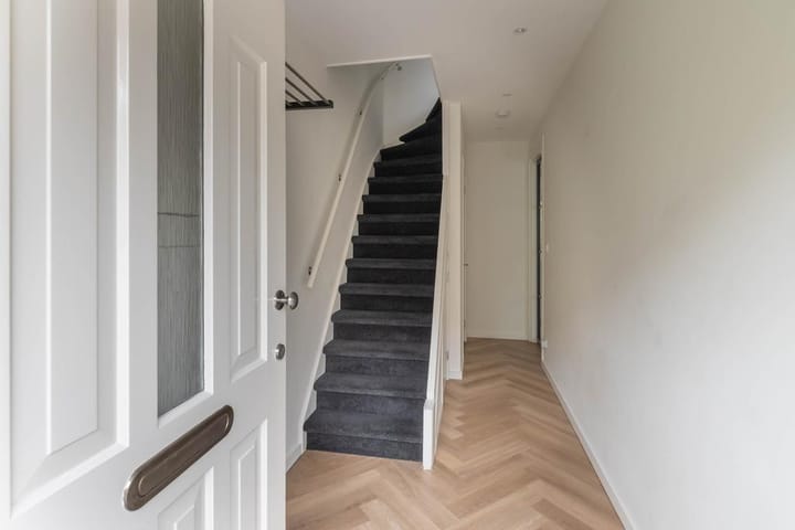 Foto 12 van Trompstraat 95