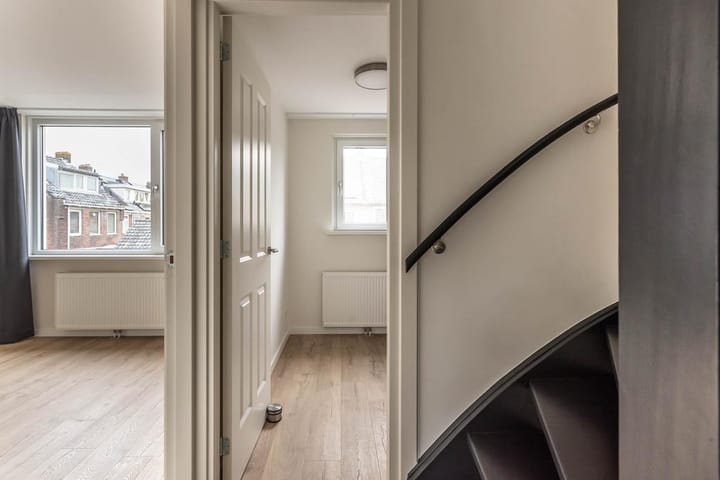 Foto 22 van Trompstraat 95