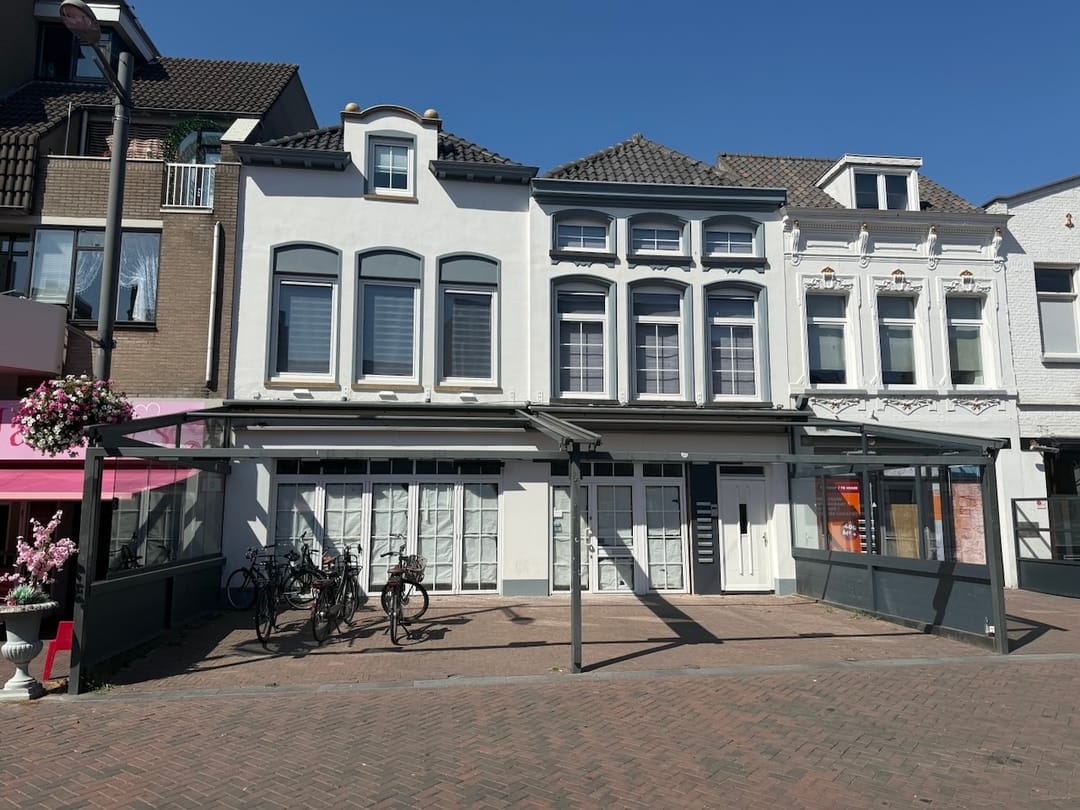 Photo 1 of Markt 42-A